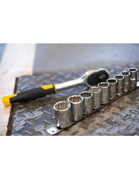 Stanley STMT82670-0, Set clichet 3/8", 72 dinti, 10 tubulare bihexagonale 8-17mm, eliberare rapida, maner bimaterial