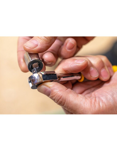 Stanley STMT82670-0, Set clichet 3/8", 72 dinti, 10 tubulare bihexagonale 8-17mm, eliberare rapida, maner bimaterial
