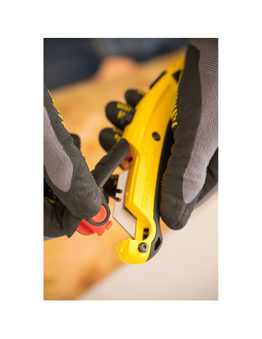 Stanley 0-10-778, Cutter cu lama retractabila FatMax, 180mm + 5 lame trapezoidale 19mm