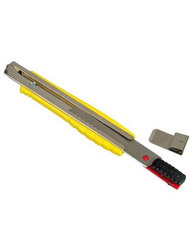 Stanley 8-10-421, Cutter FatMax in carcasa metalica, 160mm + o lama segmentata 9mm