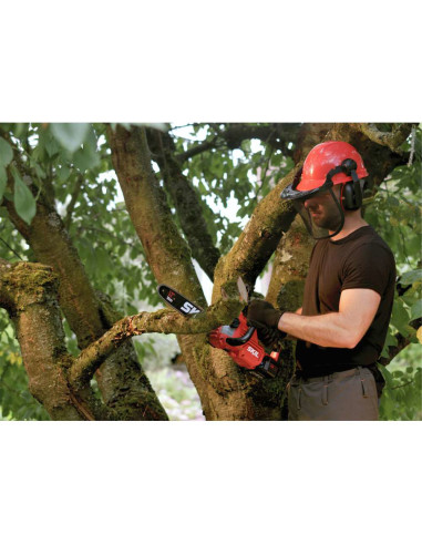 SKIL 0534 CA Fierastrau electric (drujba) Brushless, 20 V, viteza lantului 7.9 m/s, lama 30 cm, doar corpul
