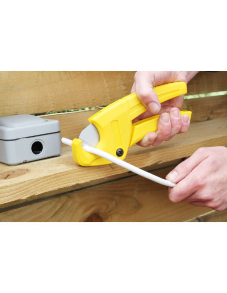 Stanley 0-70-450, cleste pentru taiat tevi PVC, blister