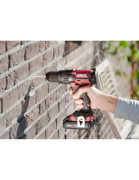 SKIL 3020 HC Masina de gaurit cu percutie 0-420/0-1450 rpm, 2xAccu, incarcator si geanta