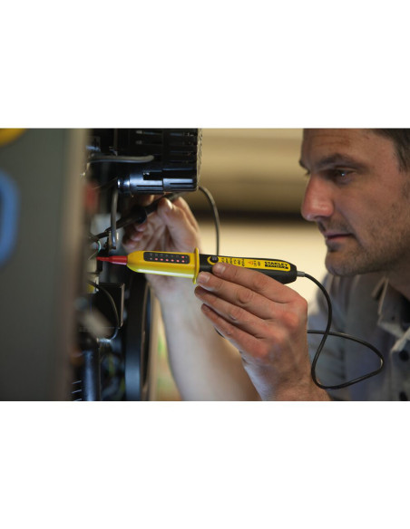 Stanley FMHT82566-0, tester de tensiune cu LED Fatmax, 400V CA/CC cu functie de disjunctor rezidual
