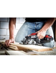 SKIL 3540 DA Mini fierastrau cu acumulator „Compact brushless“, turatie 6000 /min, 3 discuri de schimb si geanta de transport, a 2