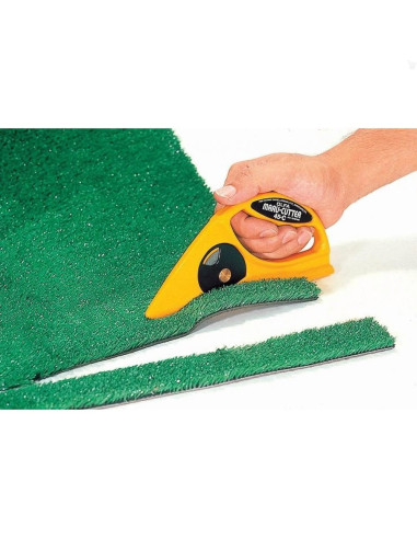 Cutter profesional pentru mocheta, linoleum, carton - OLFA 45 mm