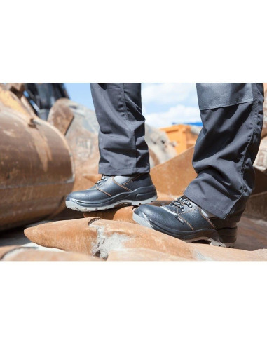 Bocanci de lucru, S1P, SRA, piele, marimea 41, NEO