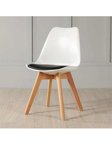 Set 4 Scaune Stil Scandinav, cu Picioare din Lemn de Fag, Sezut din PP si Perna din Piele Ecologica, 49 x 43 x 82 cm, Alb