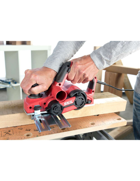 SKIL 1590 AA Rindea electrica VA1E1590AA, 16000 rpm, adanc. 2mm, lat. 82mm, 710W, + cutite si accesorii