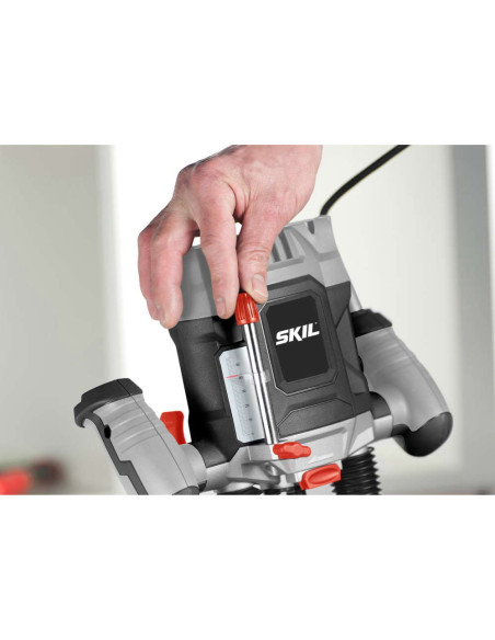 SKIL 1841 AA Freza electrica F0151841AA, 11000 - 30000 rpm, cursa max. 55mm, 1200W, + accesorii