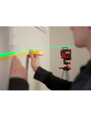 SKIL 1961 DA Nivela laser cu linie în cruce 360 grade, lumina verde, raza actiune 30m, Accu Li-Ion, include incarcator micro USB