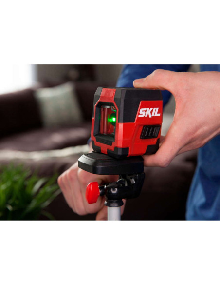 SKIL 1911 DA Nivela laser cu linie în cruce, lumina verde, raza actiune 20m, prindere trepied 1/4, Accu Li-Ion, include incarcat