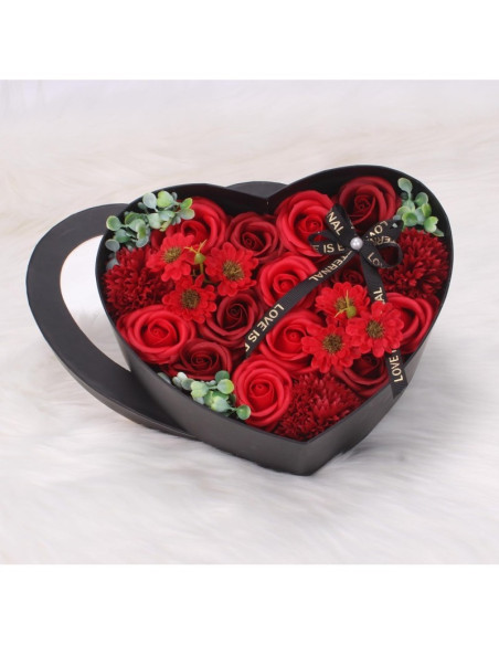 Buchet flori de sapun, parfumate, cutie decorativa inimioara, idee de cadou ideala, JollyMag, BUK01CZE